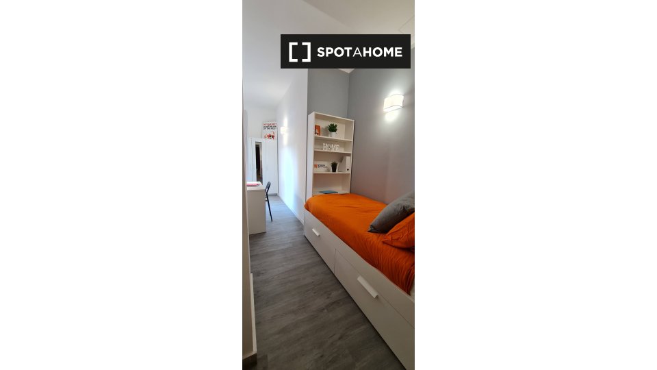 Double room Rome, 6 beds — photo 8