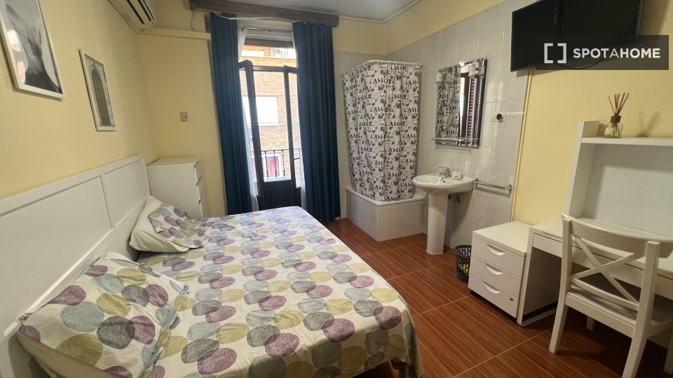 Camera doppia Madrid, 8 camere, 275m² — foto 6