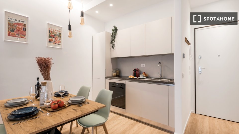 Apartment Rome, 1 bed — photo 1