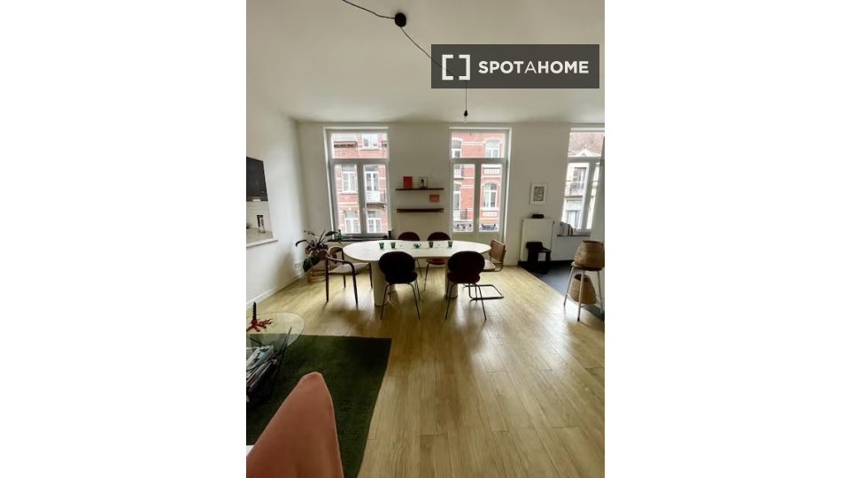 Apartment Brussels, 1 bed, 50m² — photo 2