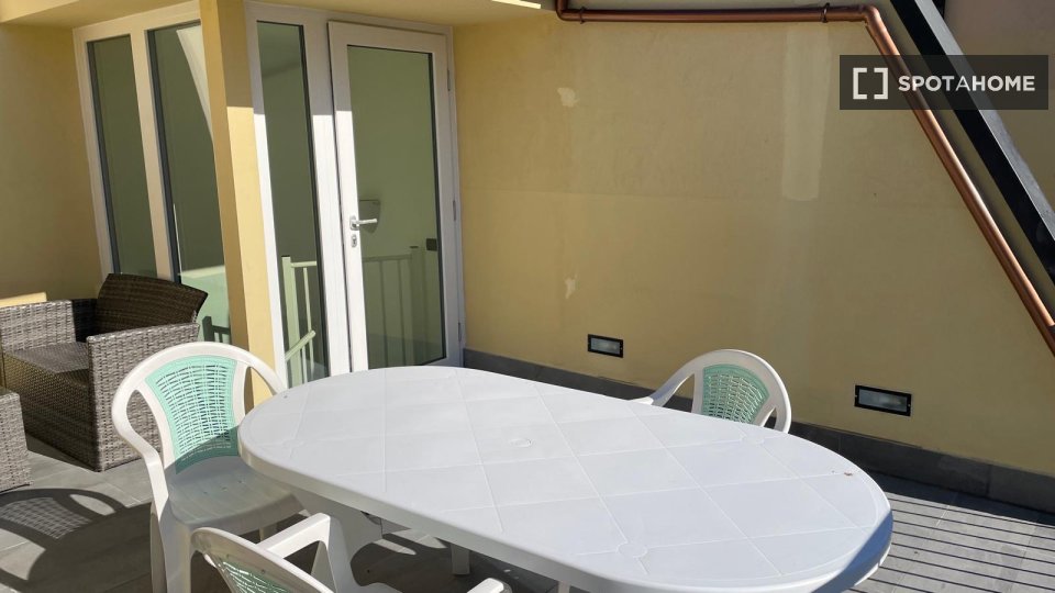 Double room Milan, 2 beds, 77m² — photo 19