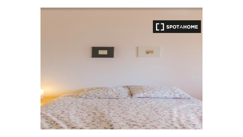 Double room Lisbon, 4 beds, 90m² — photo 2