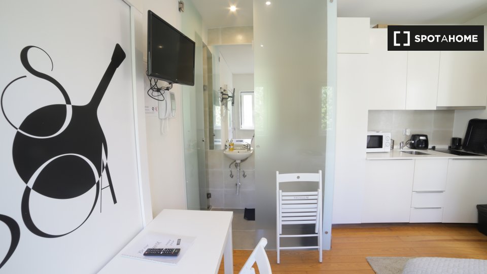 Apartment mono Lisbon, 2m² — photo 3