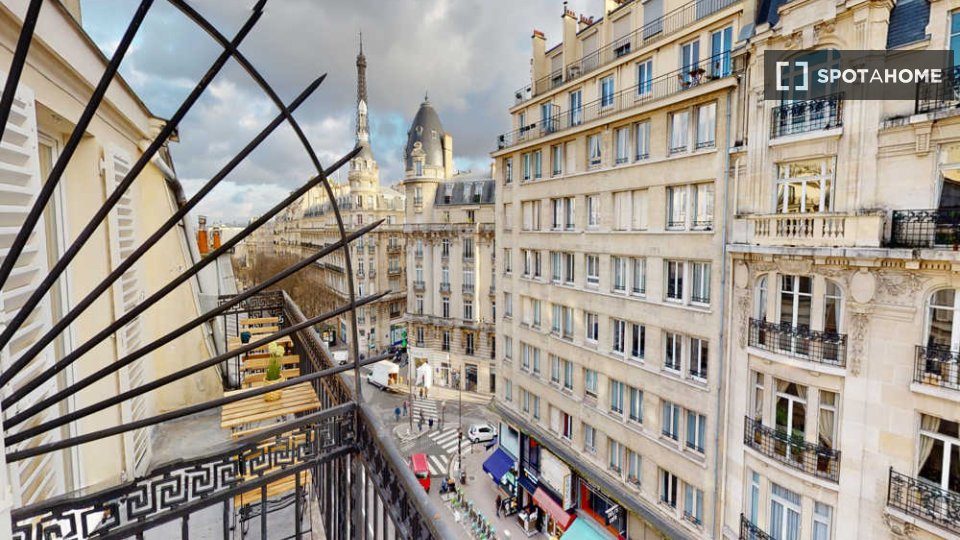 Double room Paris, 9 beds, 160m² — photo 30