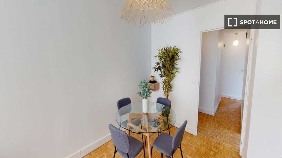 Double room Paris, 4 beds, 90m² — photo 14