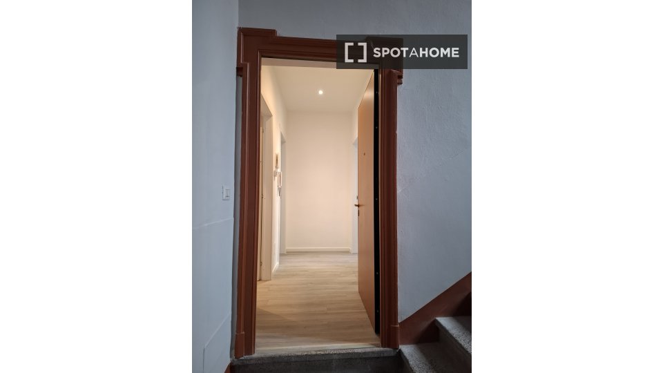 Double room Milan, 2 beds, 58m² — photo 10