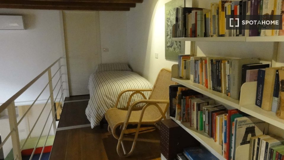 Apartment Milan, 1 bed — photo 6