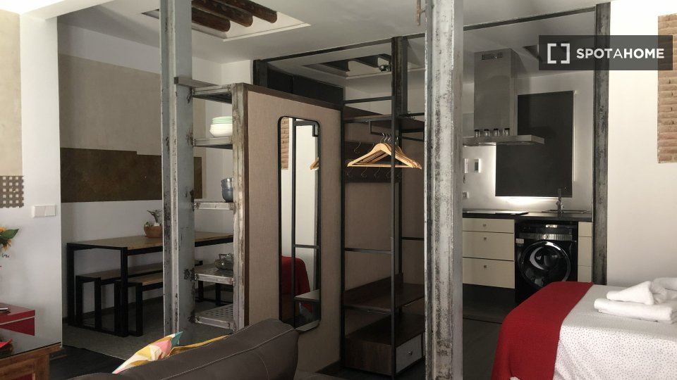 Apartment Madrid, 1 bed, 70m² — photo 3