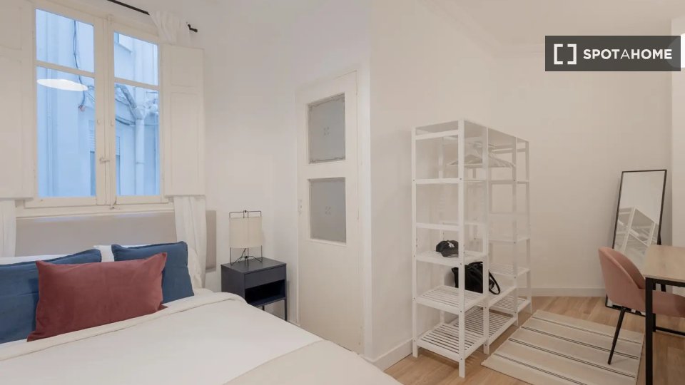 Double room Valencia, 6 beds — photo 10