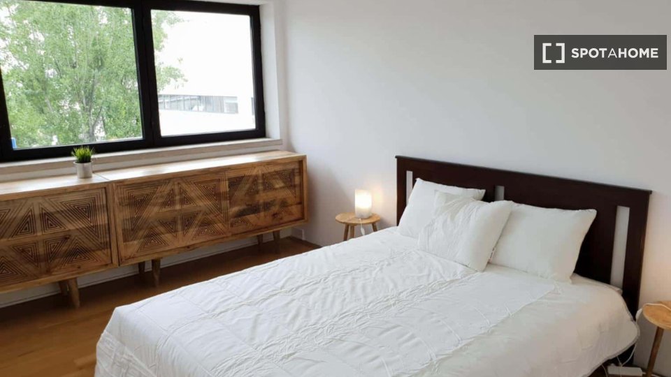 Double room Lisbon, 6 beds — photo 23