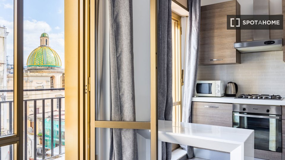 Apartment Naples, 1 bed, 48m² — photo 17