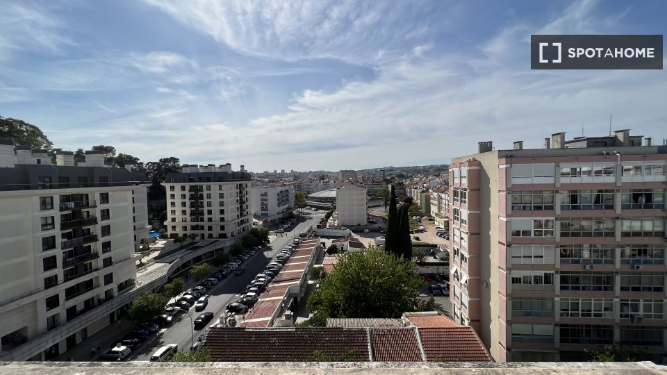 Apartment Lisbon, 1 bed, 79m² — photo 6