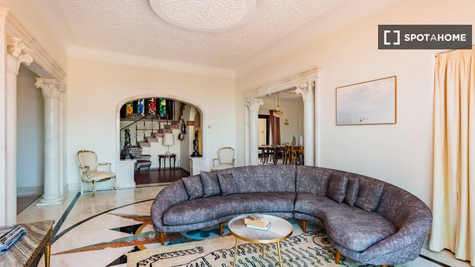 Apartment Lisbon, 5 beds — photo 10