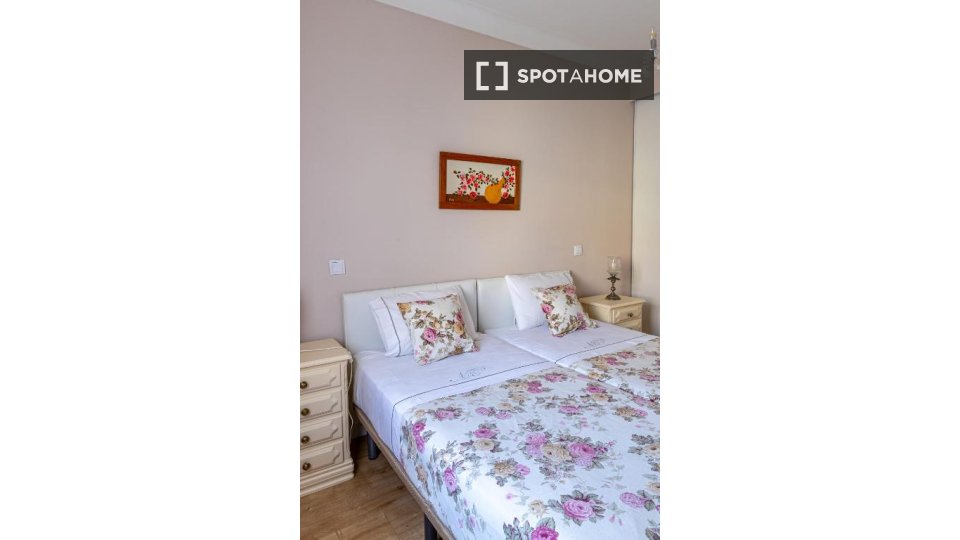 Apartment Porto, 2 beds, 80m² — photo 7