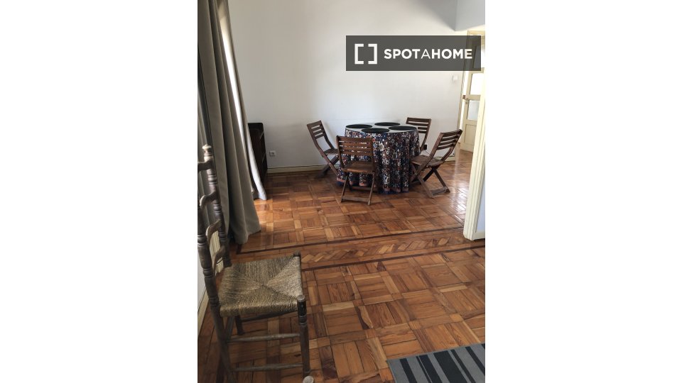 Apartment Coimbra, 4 beds — photo 36