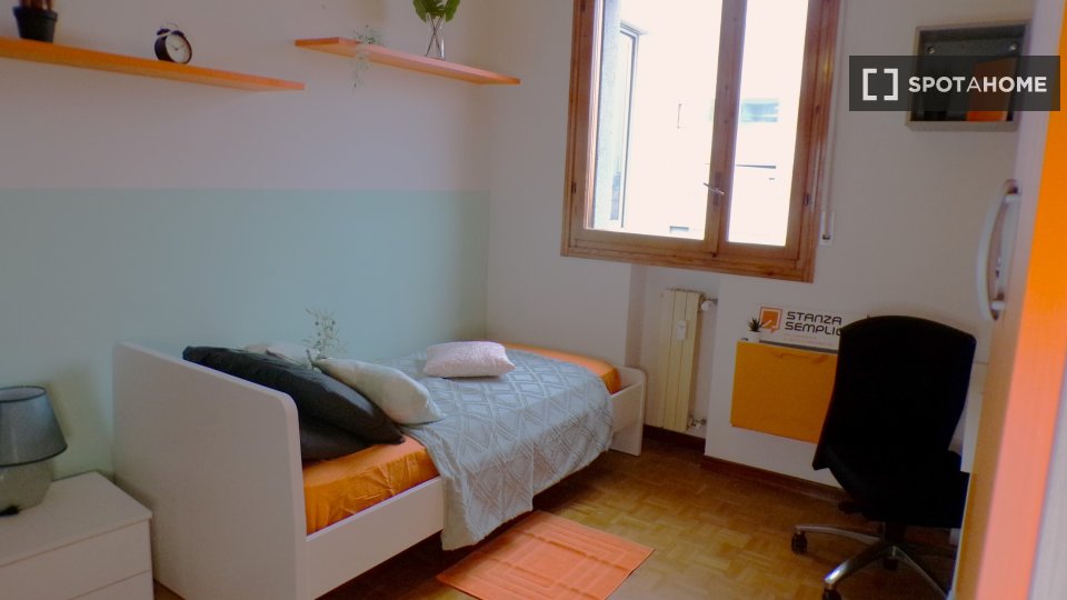 Double room Bologna, 5 beds — photo 20