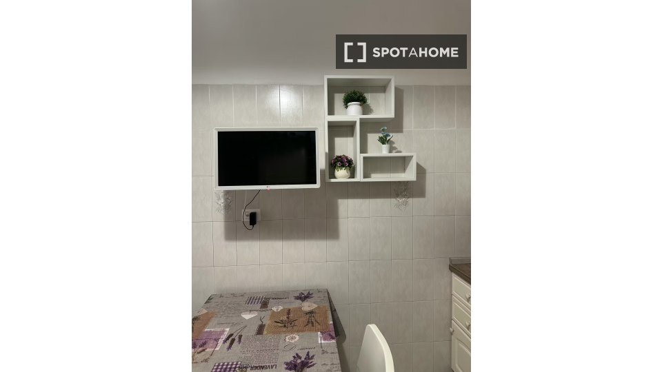 Double room Rome, 3 beds — photo 7