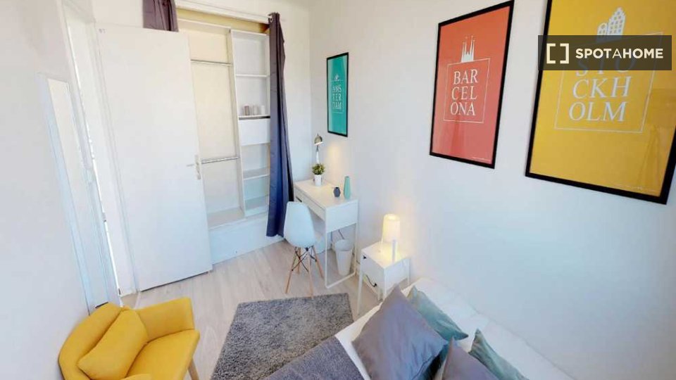 Double room Montpellier, 4 beds, 60m² — photo 1