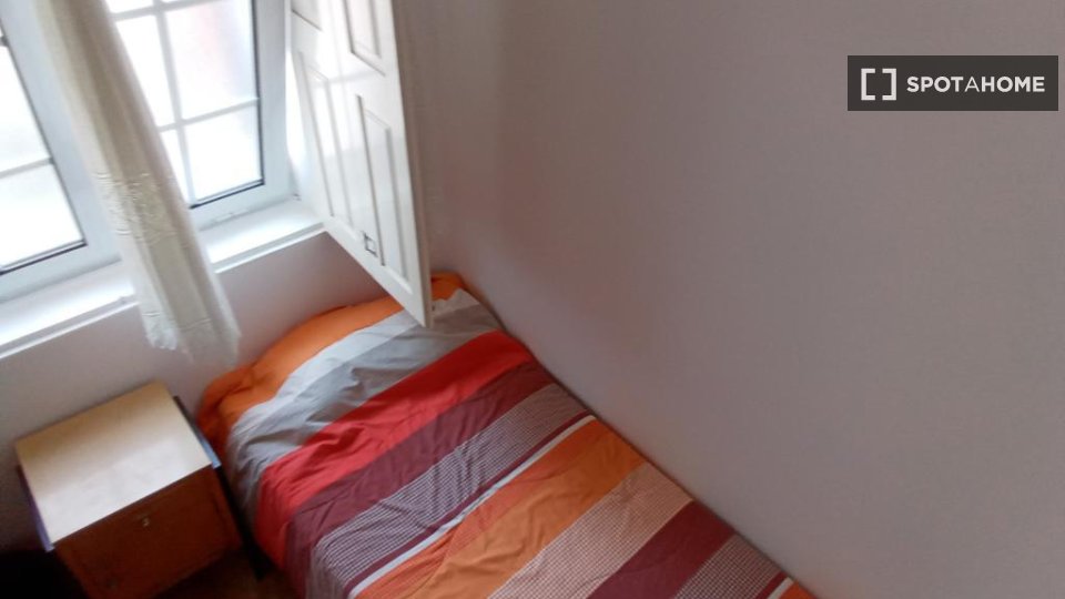 Double room Coimbra, 13 beds — photo 24