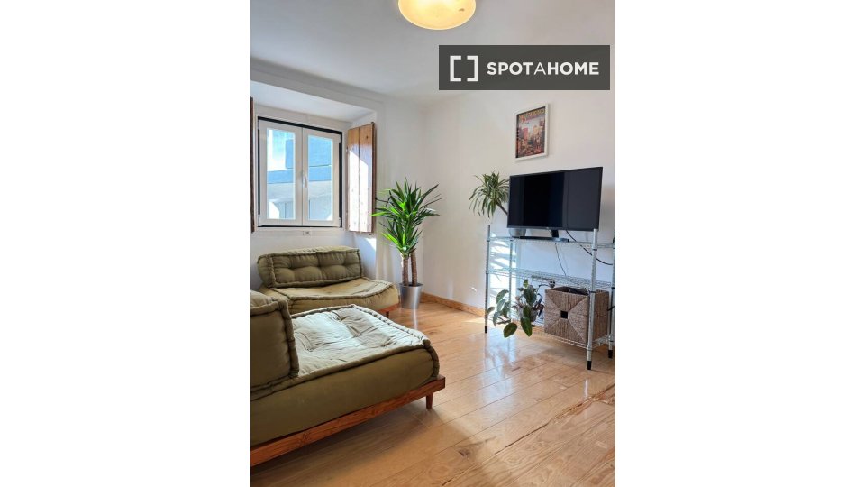 Apartment Lisbon, 2 beds — photo 8