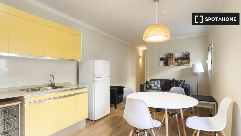 Apartment Barcelona, 2 beds, 50m² — photo 18