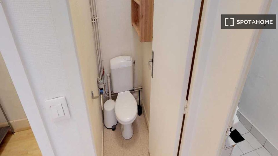 Double room Lyon, 4 beds, 80m² — photo 9