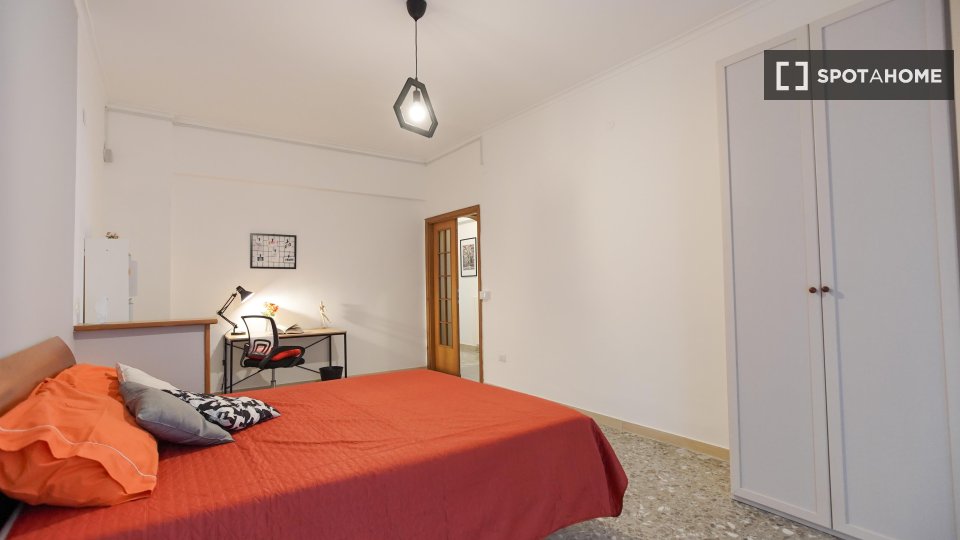 Camera doppia Napoli, 5 camere — foto 13