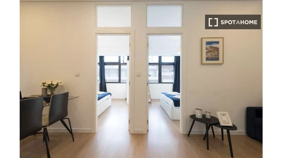 Apartment Porto, 2 beds, 47m² — photo 11