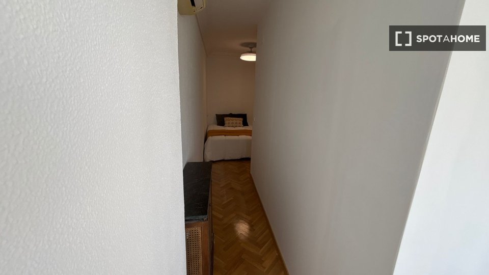 Habitación doble Madrid, 9 habitaciones, 200m² — foto 11
