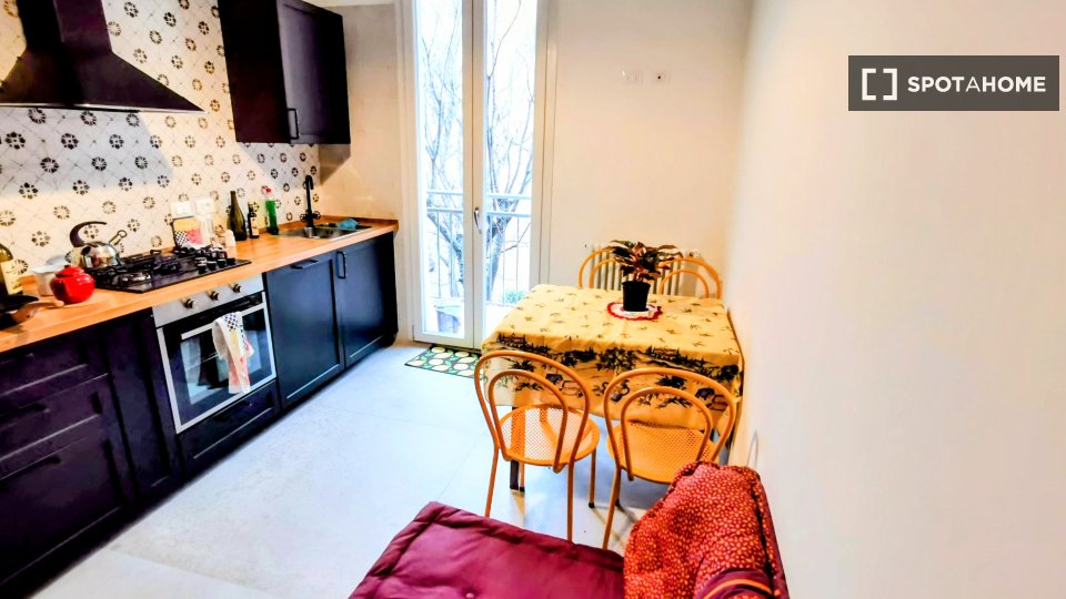 Double room Bologna, 3 beds, 94m² — photo 67