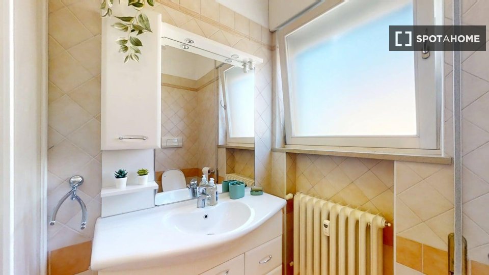 Double room Padua, 3 beds — photo 17