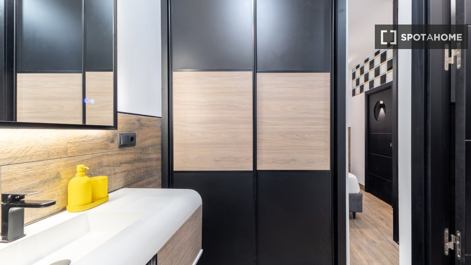 Apartment Madrid, 1 bed, 55m² — photo 12