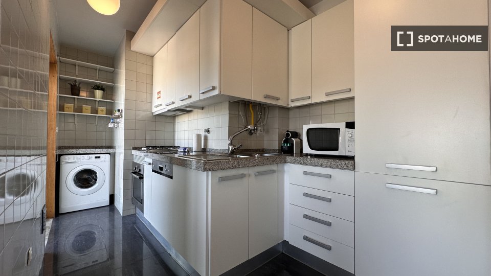 Apartment mono Lisbon, 60m² — photo 6