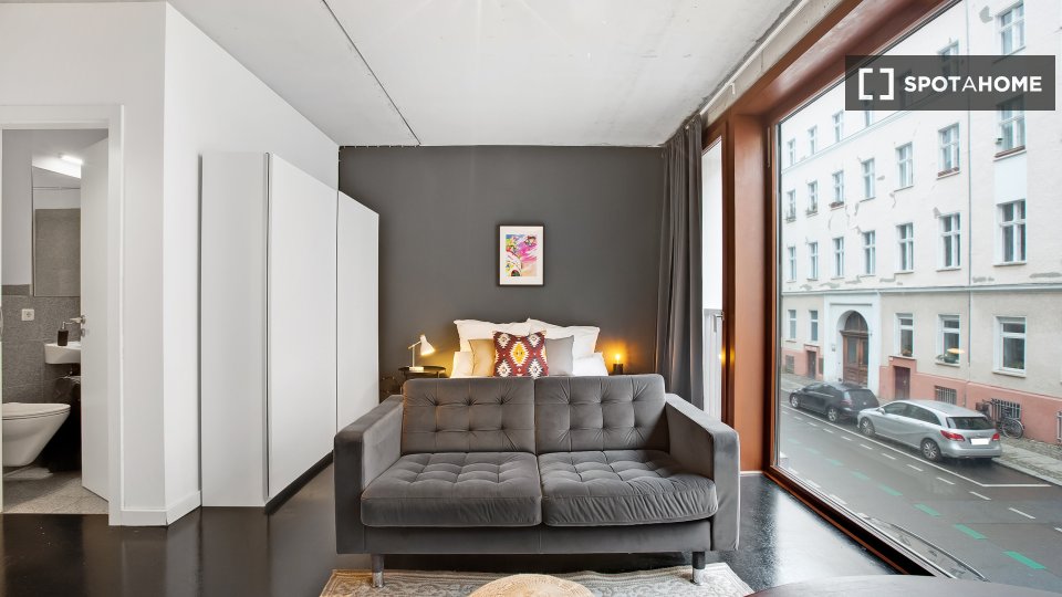 Apartment mono Berlin, 33m² — photo 2