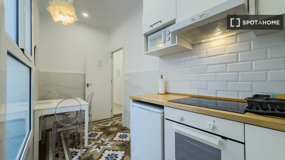 Apartment mono Barcelona, 30m² — photo 3