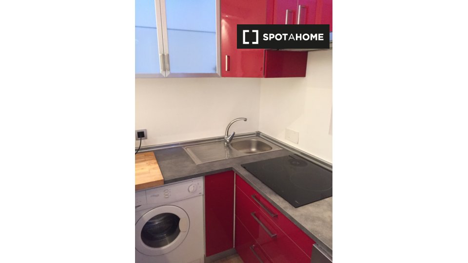 Double room Madrid, 1 bed — photo 3