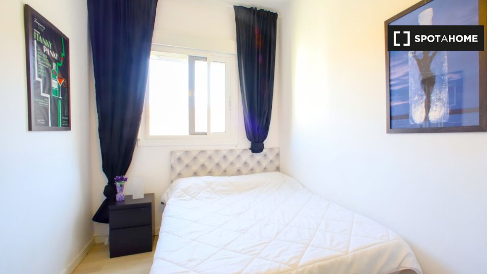 Apartment Valencia, 3 beds — photo 9