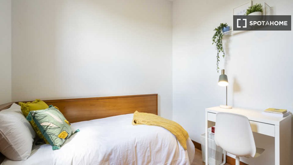Double room Madrid, 12 beds — photo 66