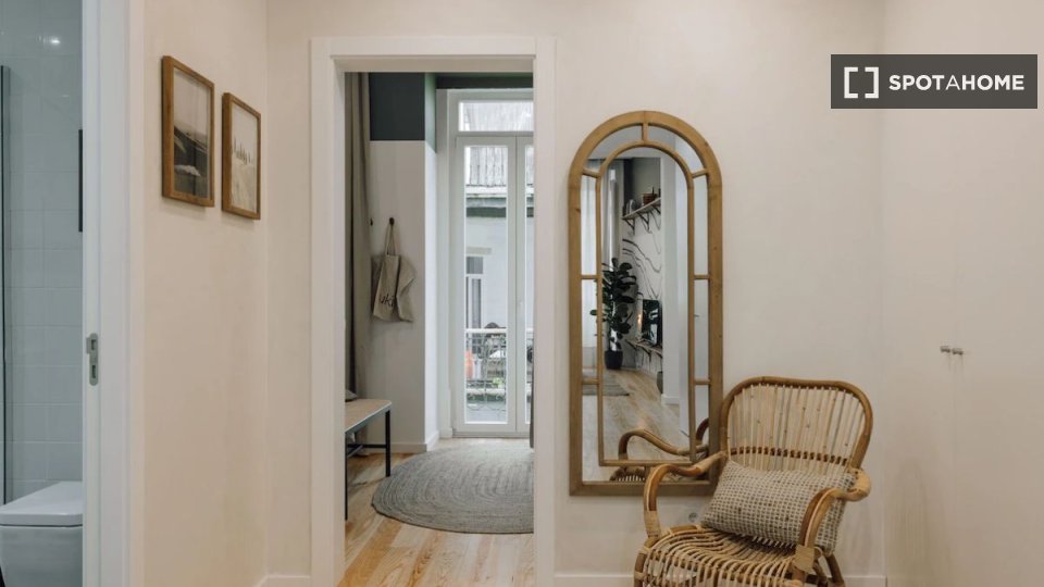 Apartment Lisbon, 1 bed — photo 11