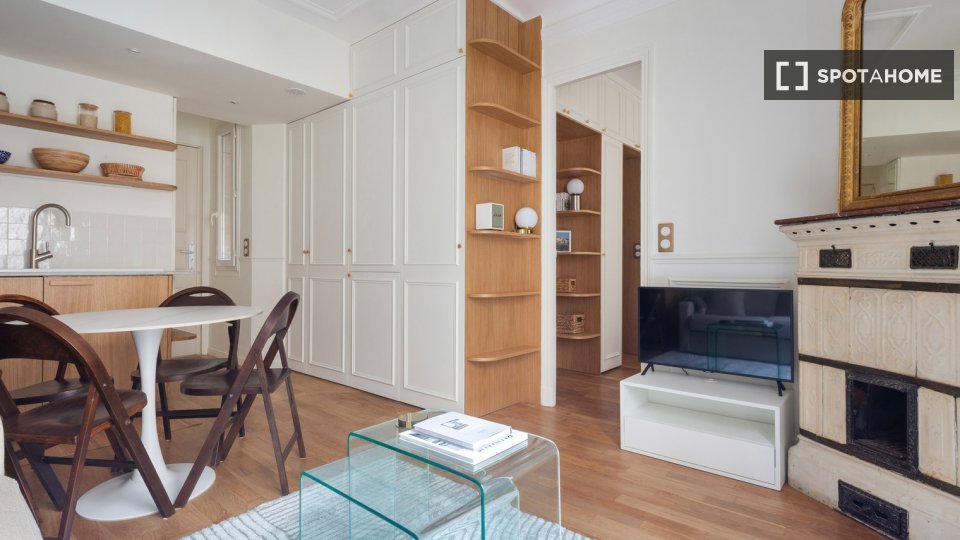 Apartment Paris, 1 bed, 33m² — photo 10