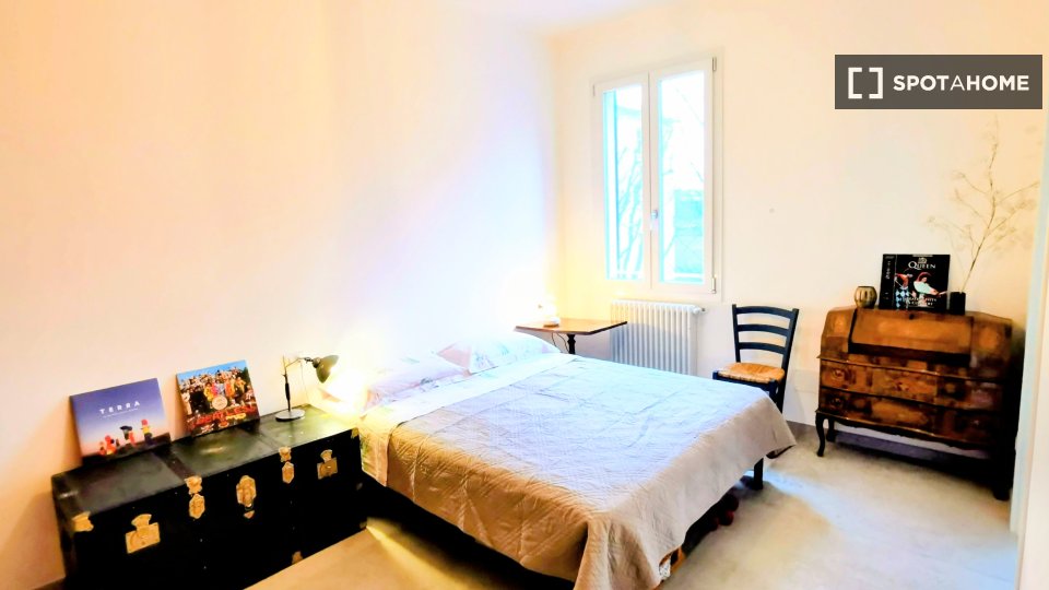 Double room Bologna, 3 beds, 94m² — photo 42