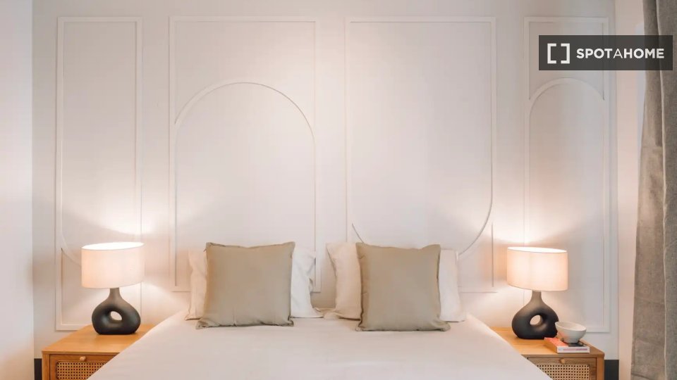 Apartment Lisbon, 2 beds — photo 2