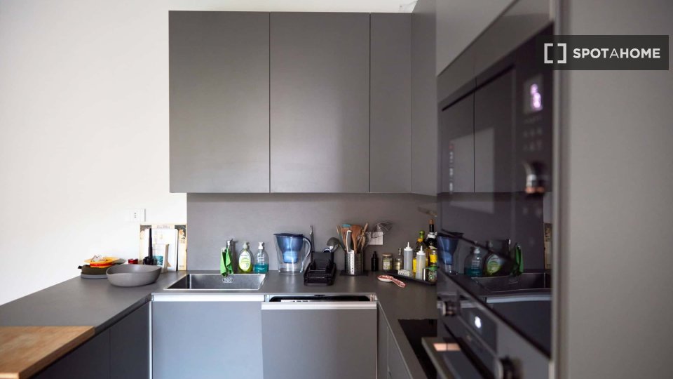 Apartment Milan, 1 bed, 65m² — photo 15