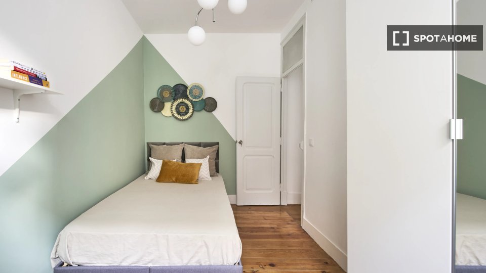 Double room Lisbon, 8 beds — photo 2
