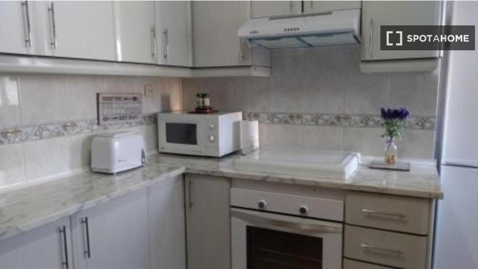 Apartment Valencia, 3 beds, 88m² — photo 10
