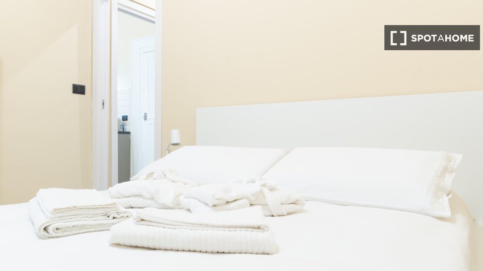 Apartment Turin, 2 beds, 60m² — photo 2