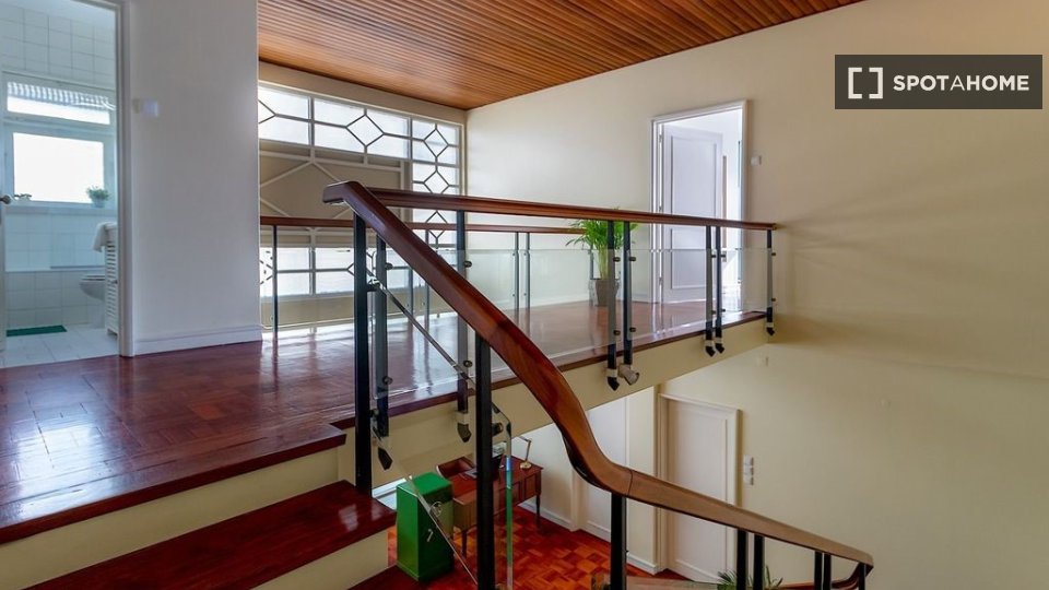 Double room Porto, 10 beds, 500m² — photo 17