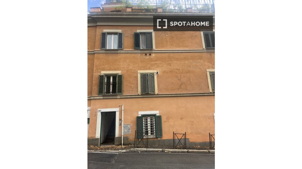 Apartment Rome, 1 bed, 35m² — photo 15