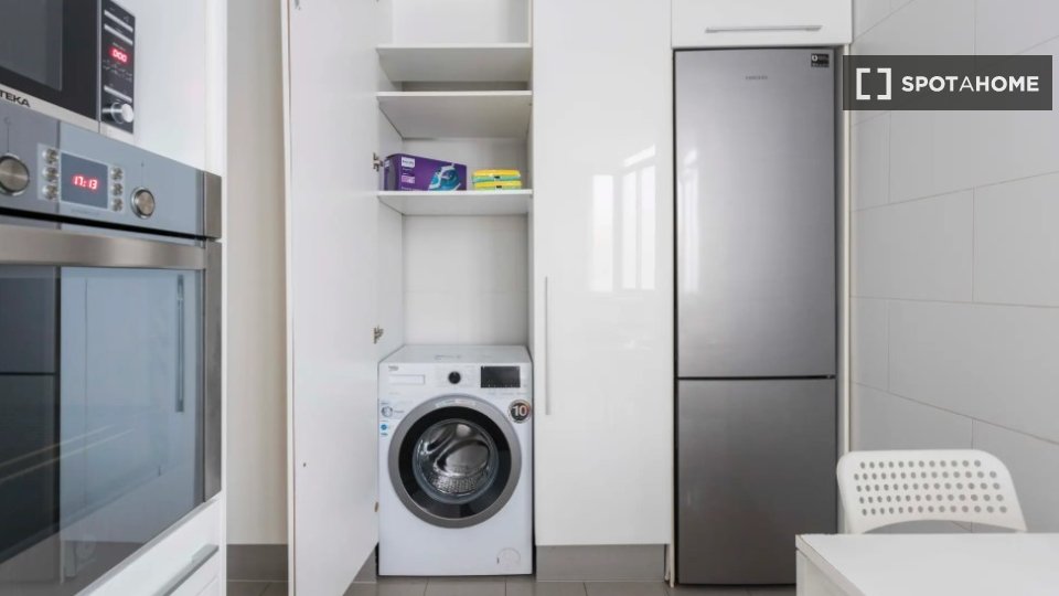 Double room Barcelona, 5 beds — photo 9
