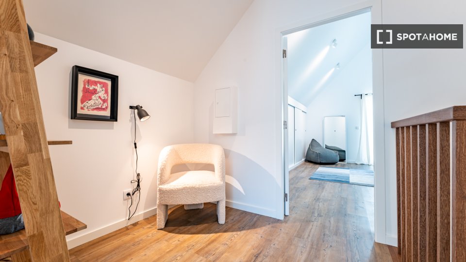 Apartment Porto, 2 beds, 162m² — photo 14